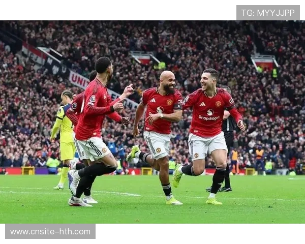 曼联全力备战热刺，目标锁定前四