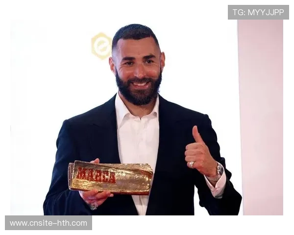 本泽马公开表示期待与C罗在德比战交手